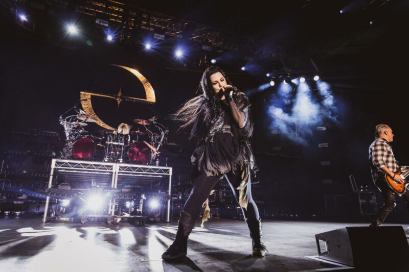 Evanescence Celebrate 20 years of "Fallen" on Australia Tour