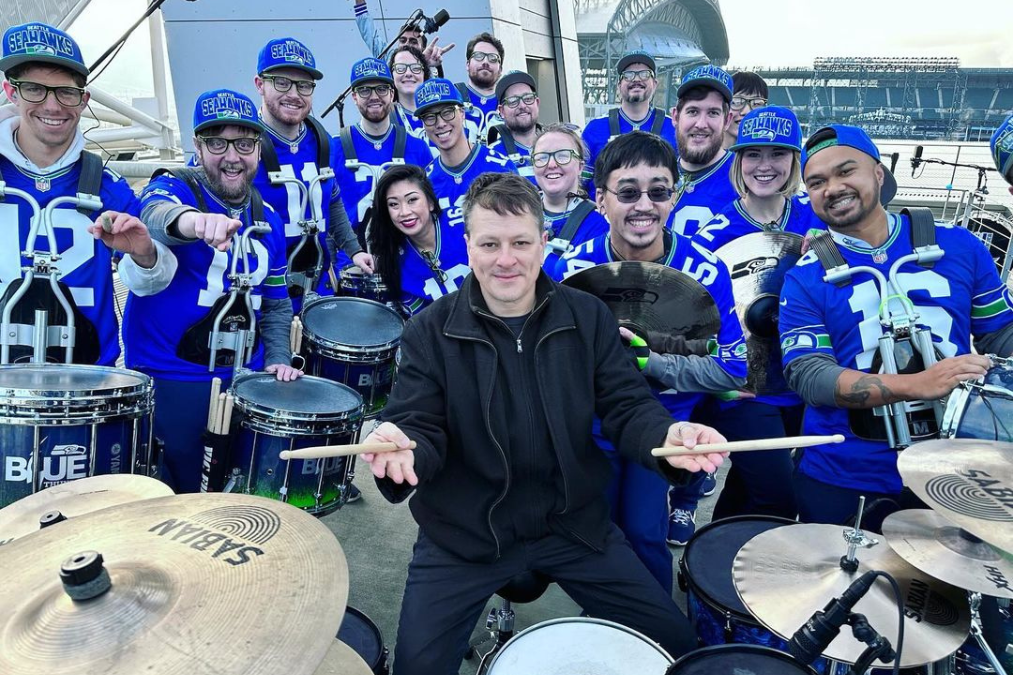 Korn Drummer Ray Luizer Joins Seattle Seahawks Drumline to Play "Blind"