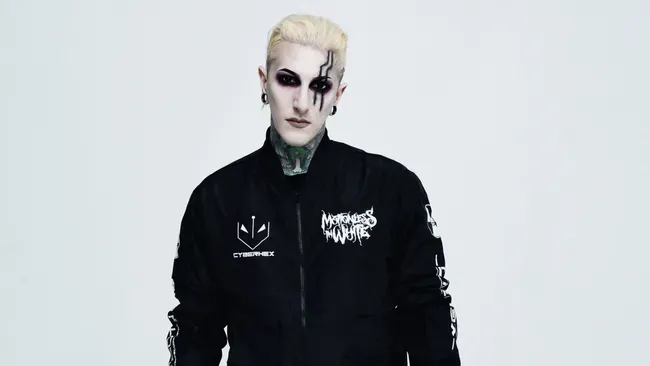 Chris Motionless Teases New Material To Fans, Isn't Slick About It