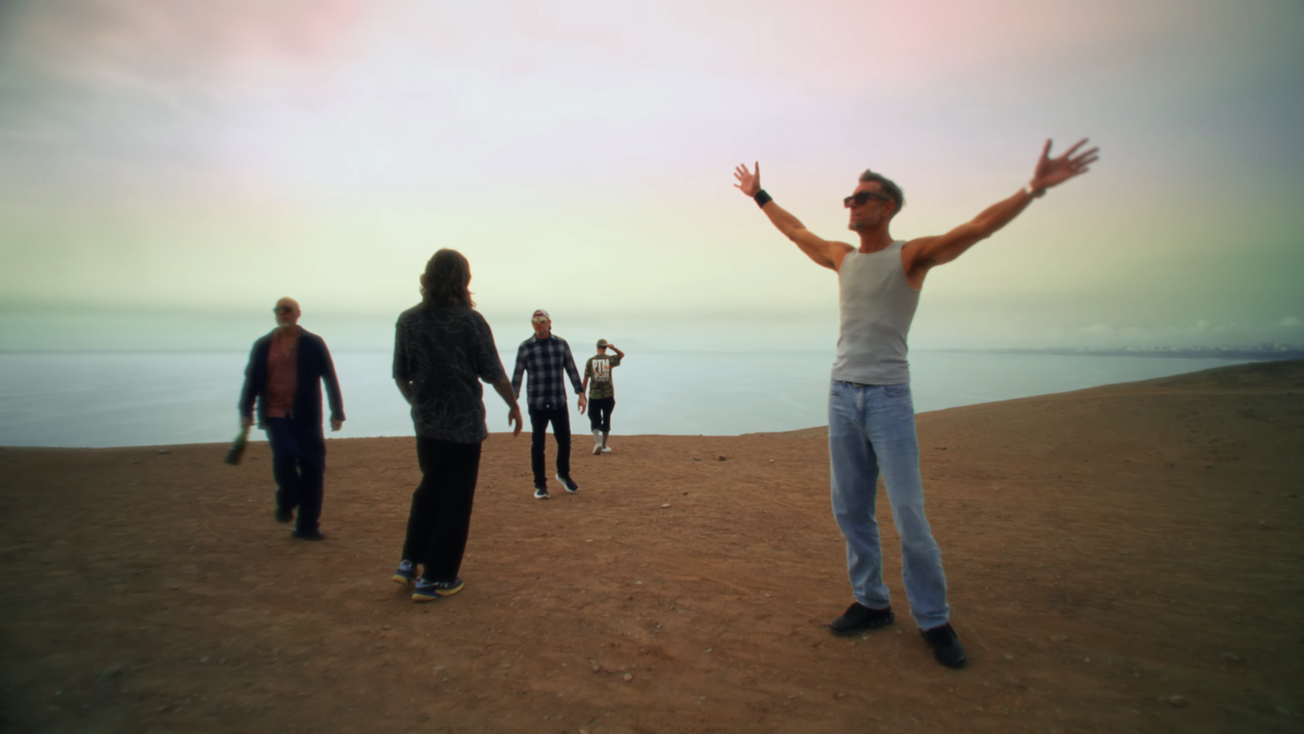 311 Reimagine "Amber" With El Dusty And Cumbia Legends Los Mirlos