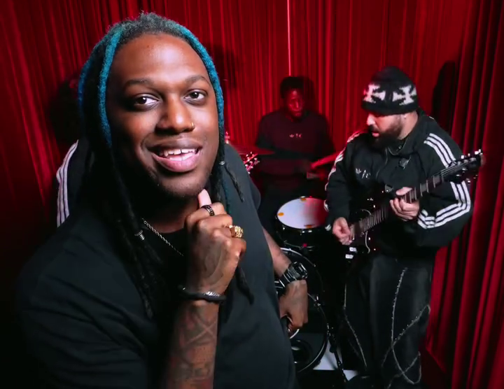 Magnolia Park Singer Joshua Roberts Drops "Good Girl" Featuring Ari Abdul And... Magnolia Park?
